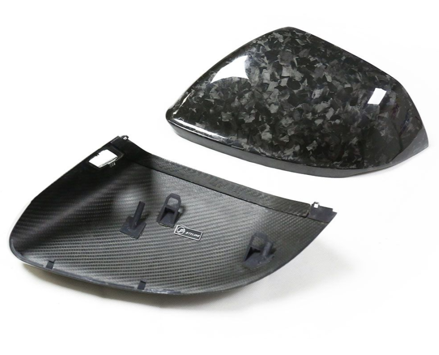 Carbon Fiber Mirror Covers for Audi Q8/RS Q8 and Lamborghini URUS (2017)