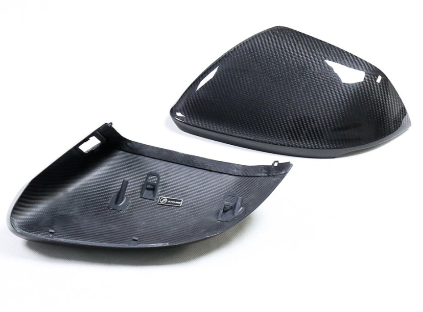 Carbon Fiber Mirror Covers for Audi Q8/RS Q8 and Lamborghini URUS (2017)