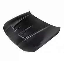 Laden Sie das Bild in den Galerie-Viewer, Carbon Fiber BMW G80 G82
 IND Hood