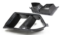 Cargar imagen en el visor de la galería, Carbon Fiber Front Bumper Vents for BMW G80 G82