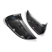 Laden Sie das Bild in den Galerie-Viewer, Carbon Fiber Mirror Covers for Audi A4/A4L/S4/RS4/A5/A5L/S5/RS5 (2017)
