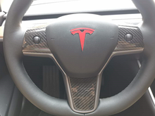 Laden Sie das Bild in den Galerie-Viewer, Tesla Model 3 Carbon Fiber Steering Wheel Trim Set (3-Piece)