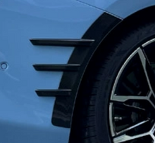 Charger l&#39;image dans la galerie, Carbon Fiber Rear Fenders for BMW G87 M2