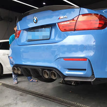 Laden Sie das Bild in den Galerie-Viewer, Carbon Fiber Rear Diffuser for BMW F82M4F80M3